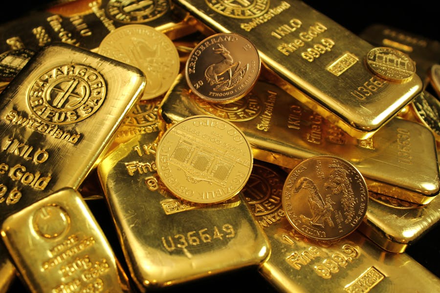 Gold bars and coins — YML Refinery precious metals